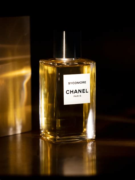 SYCOMORE LES EXCLUSIFS DE CHANEL – Eau .